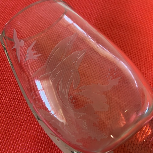 Dolphin Kyoto Crystal Vase - Picture 9 of 12
